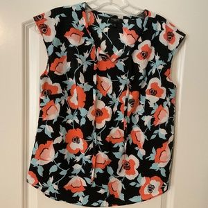 Sleeveless floral print sheer top